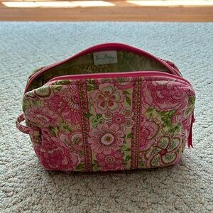 EUC Vera Bradley Large Cosmetic bag